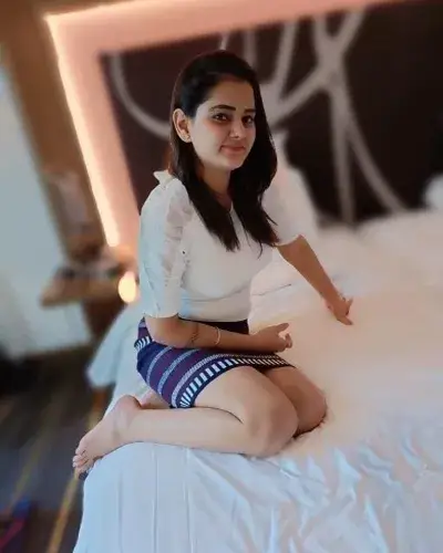 Escort Service In Mangolkote